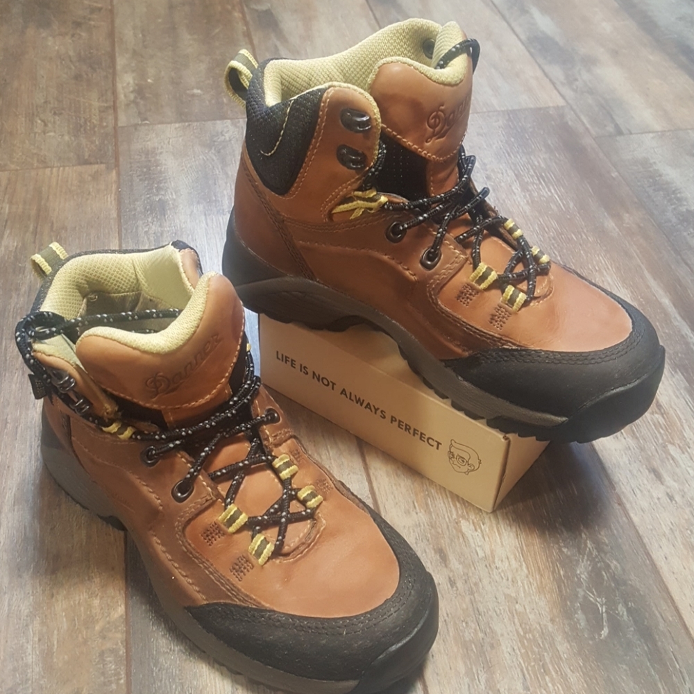 Danner ZigZag hiking boot size 7